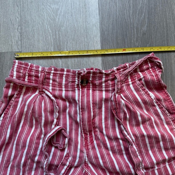 American Eagle Outfitters Linen Blend Red Striped High Waist Shorts Size 12 - Picture 5 of 9